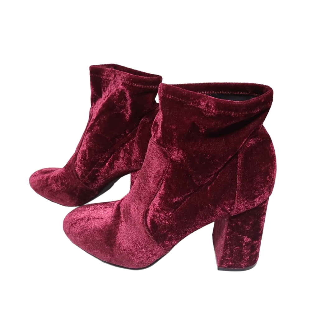 Abound burgundy crushed velvet ankle boots - Picture 3 of 9
